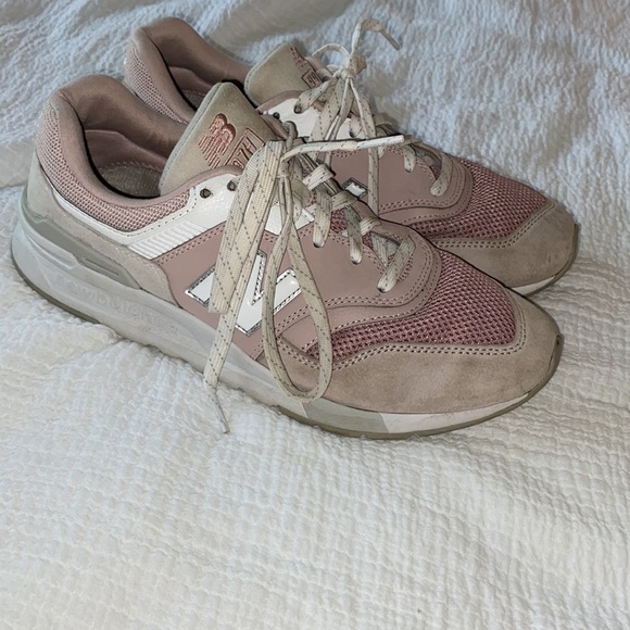 New Balance 997H - Picture 2 of 2